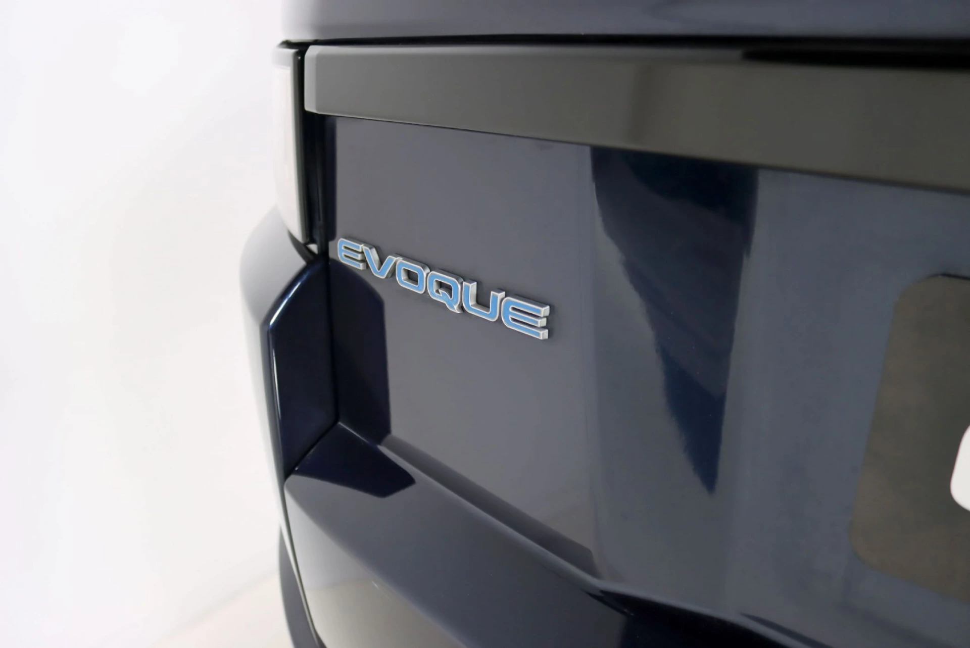 Land Rover Range Rover Evoque 2.0 TD4 Pure 11