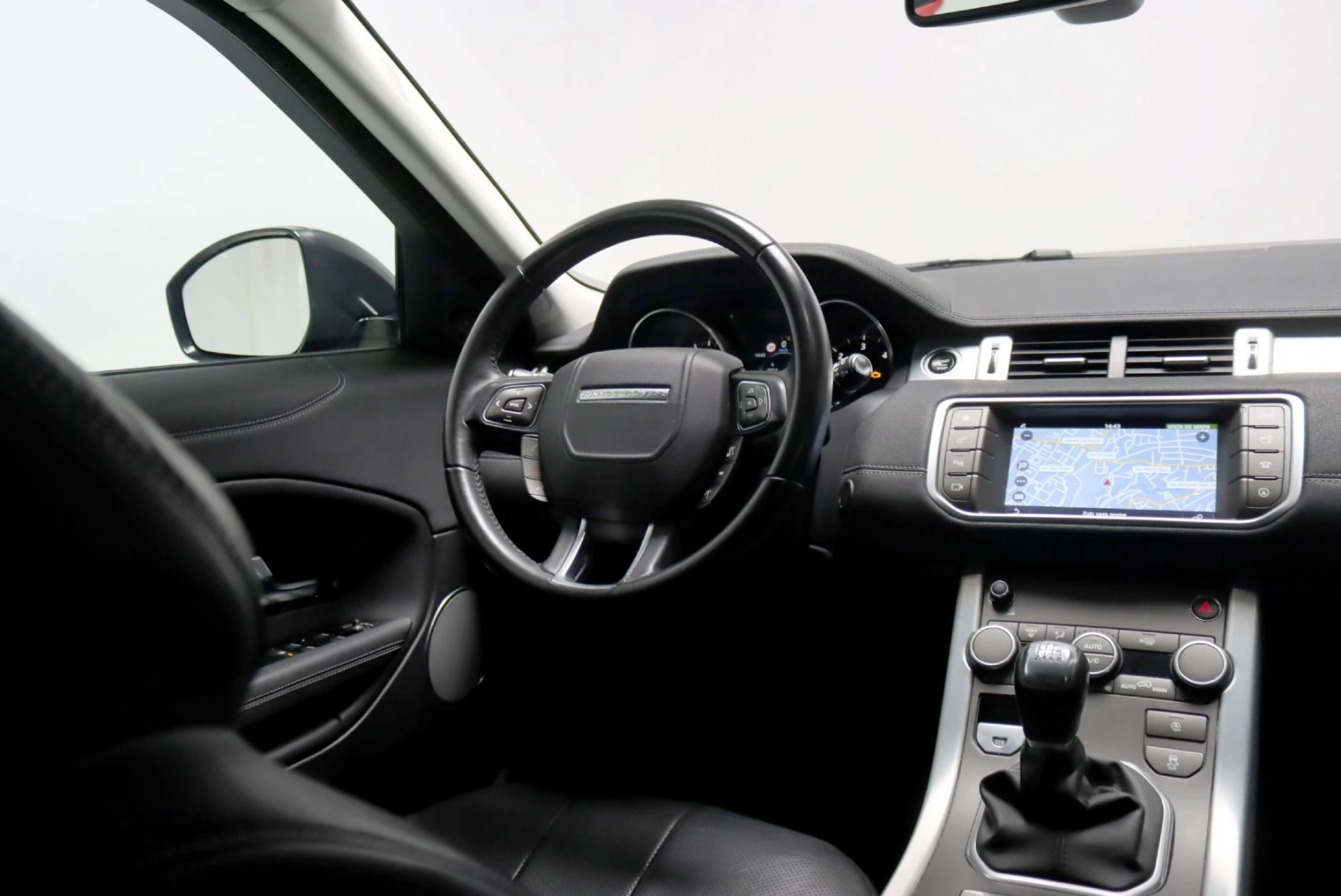 Land Rover Range Rover Evoque 2.0 TD4 Pure 24