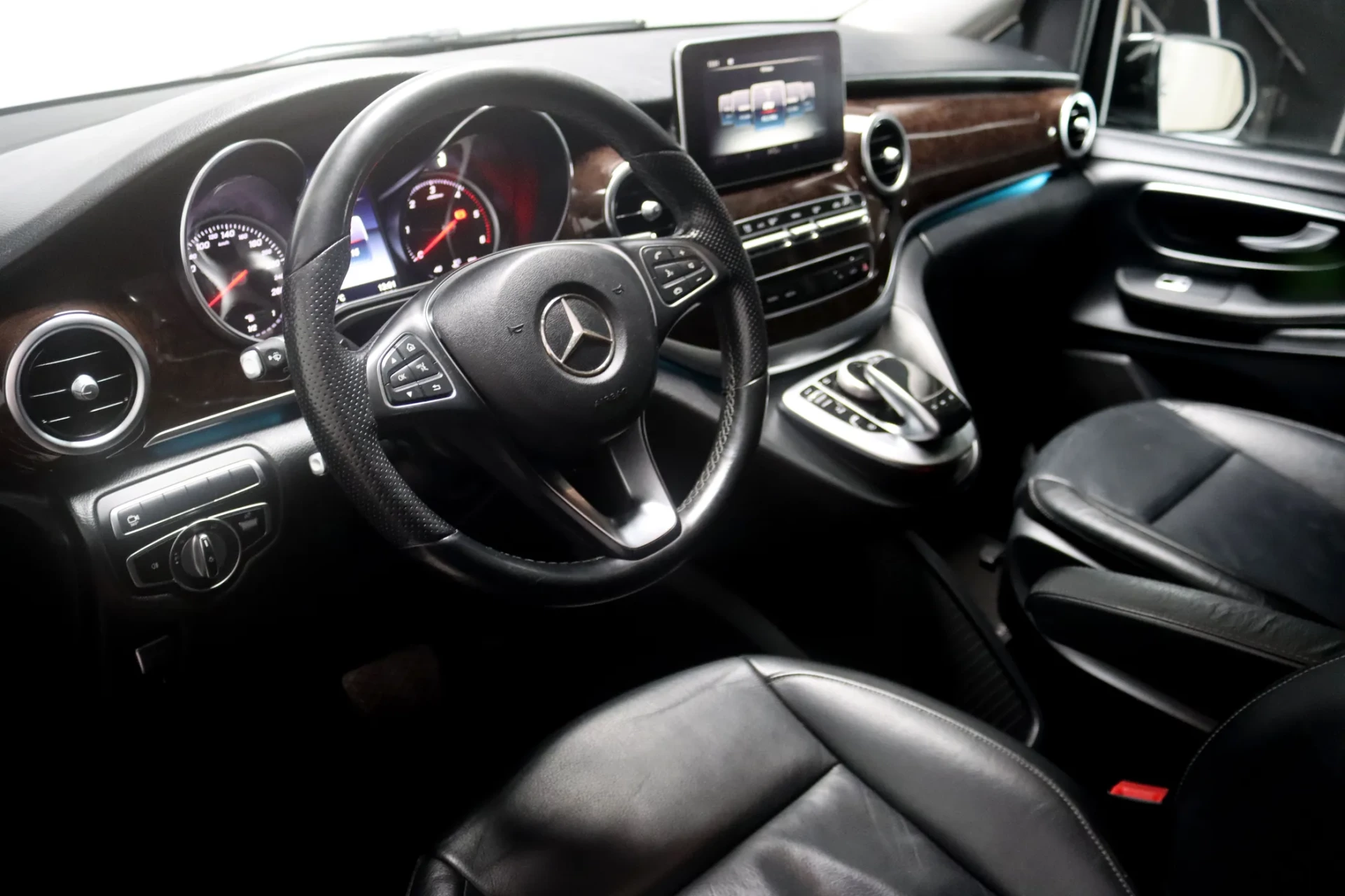 Mercedes-Benz V 250 BlueTEC 14