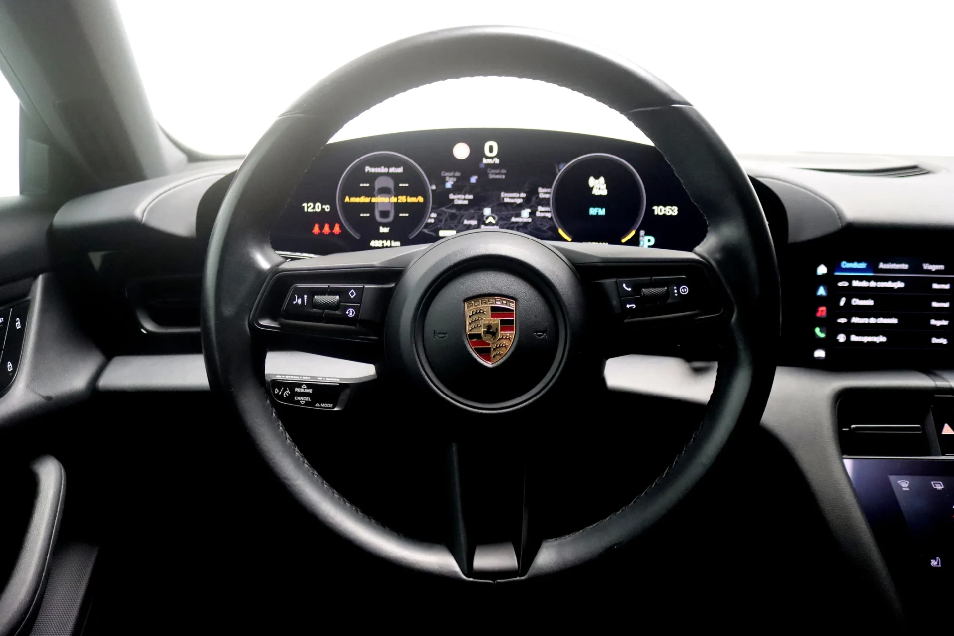 Porsche Taycan 4S 14