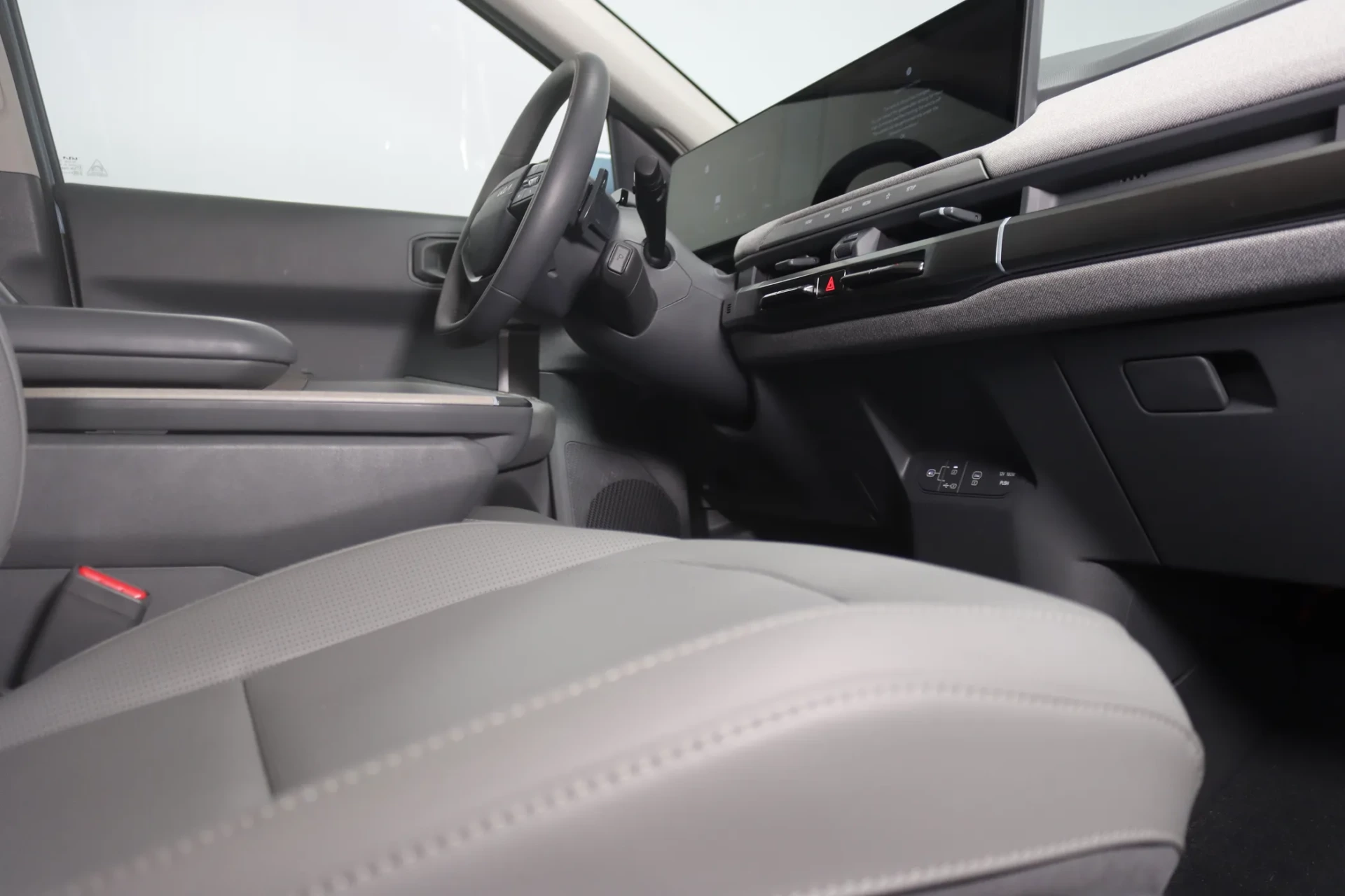 Kia EV3 81,4-kWh FWD Earth 11