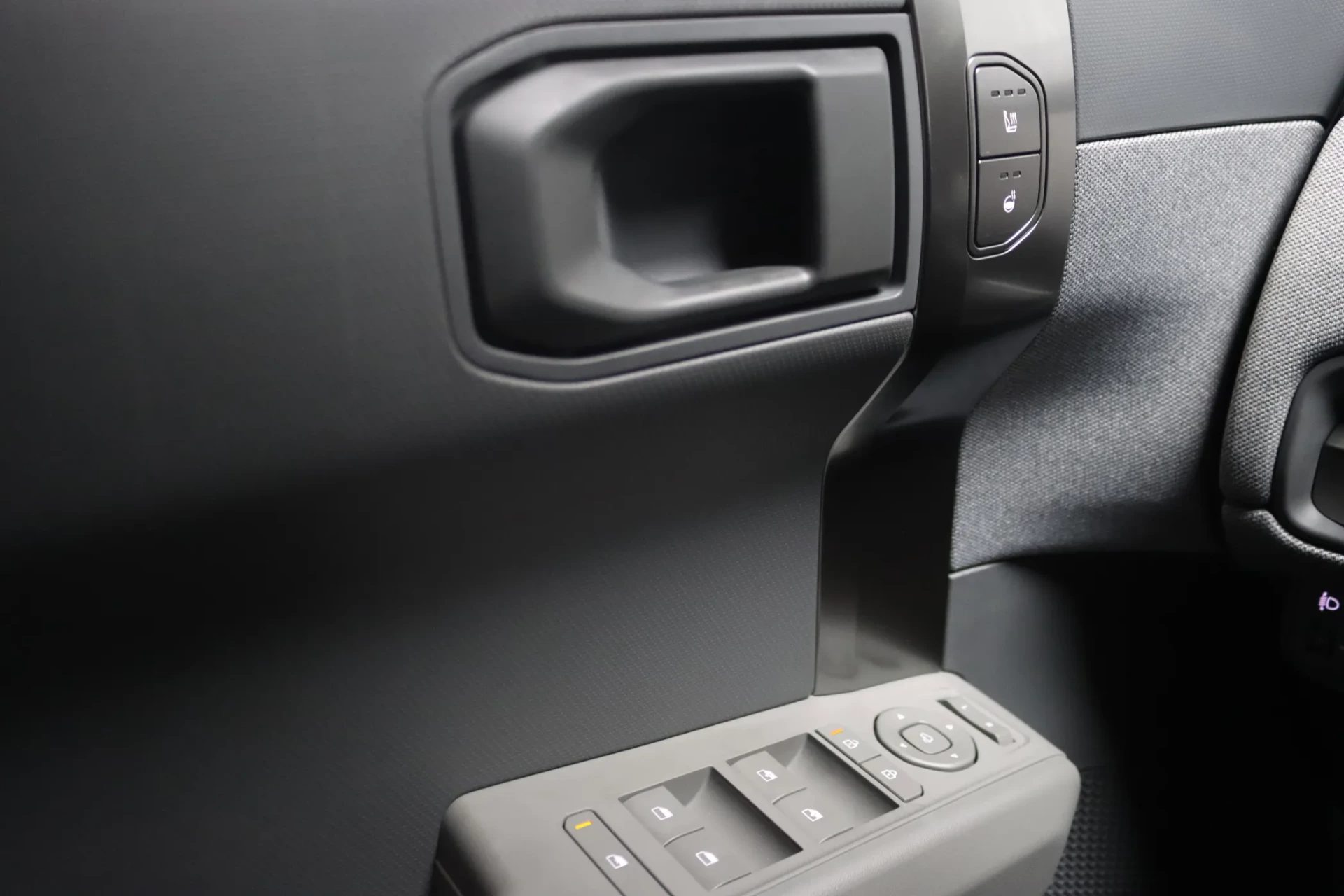 Kia EV3 81,4-kWh FWD Earth 19