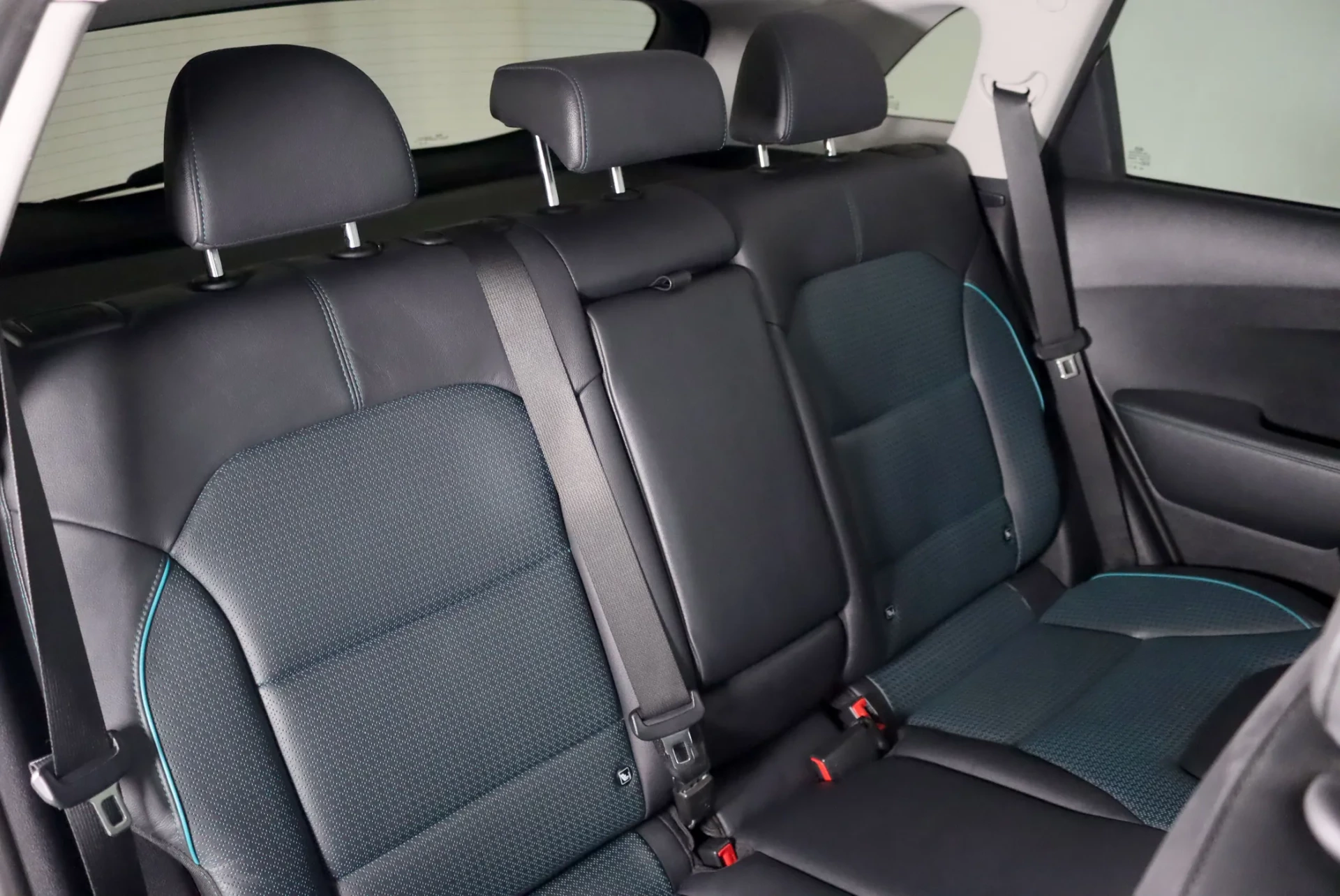 Kia e-Niro 64kWh 28