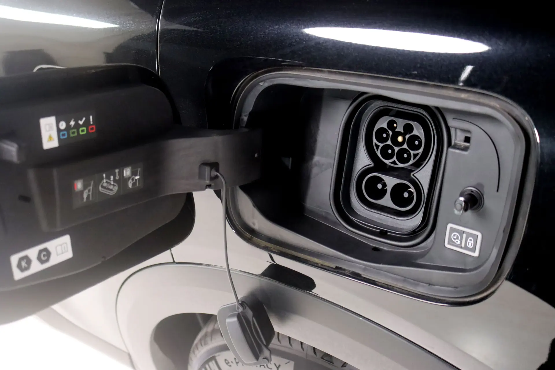 Citroen e-C4 X 50 kWh Shine 35