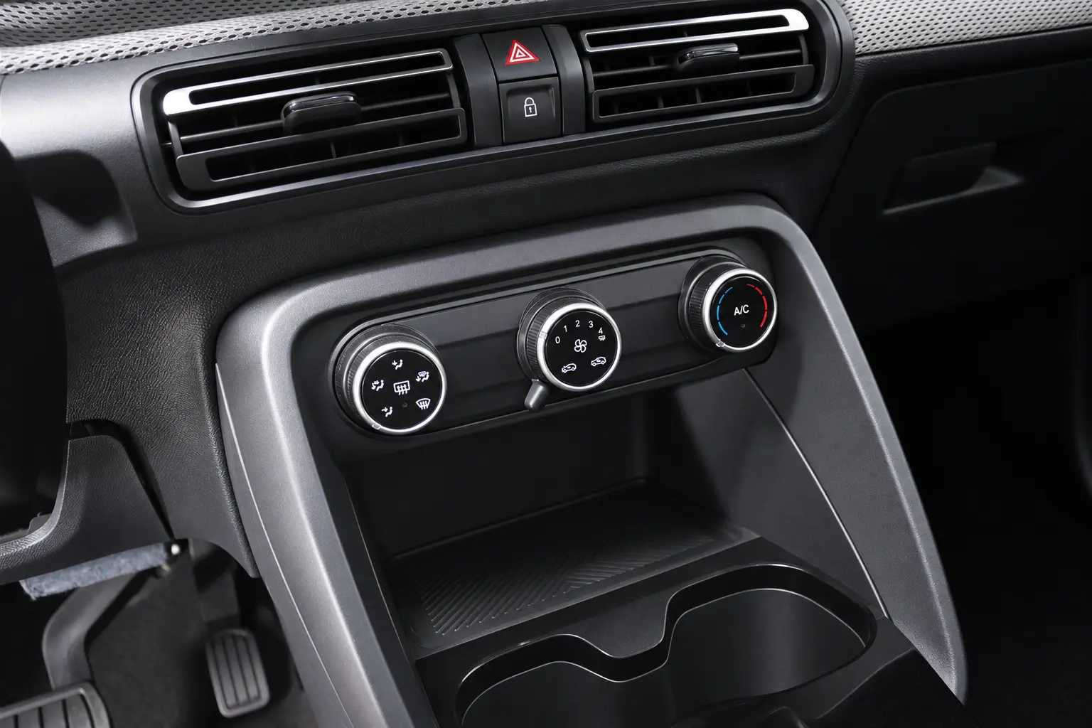 Citroen e-C3 PLUS 13