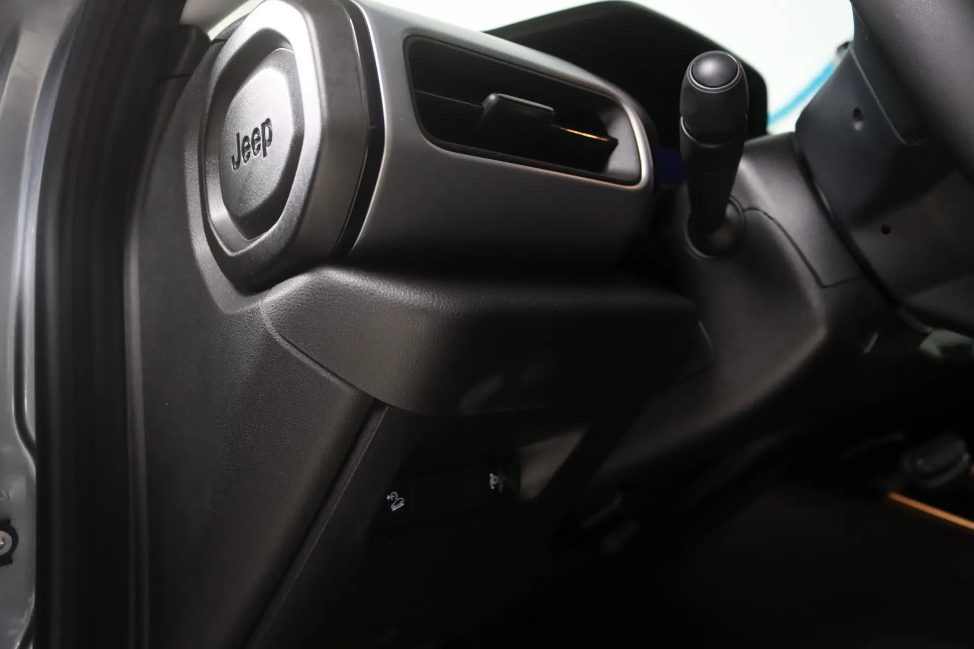 Jeep Avenger 54 kWh Altitude 13