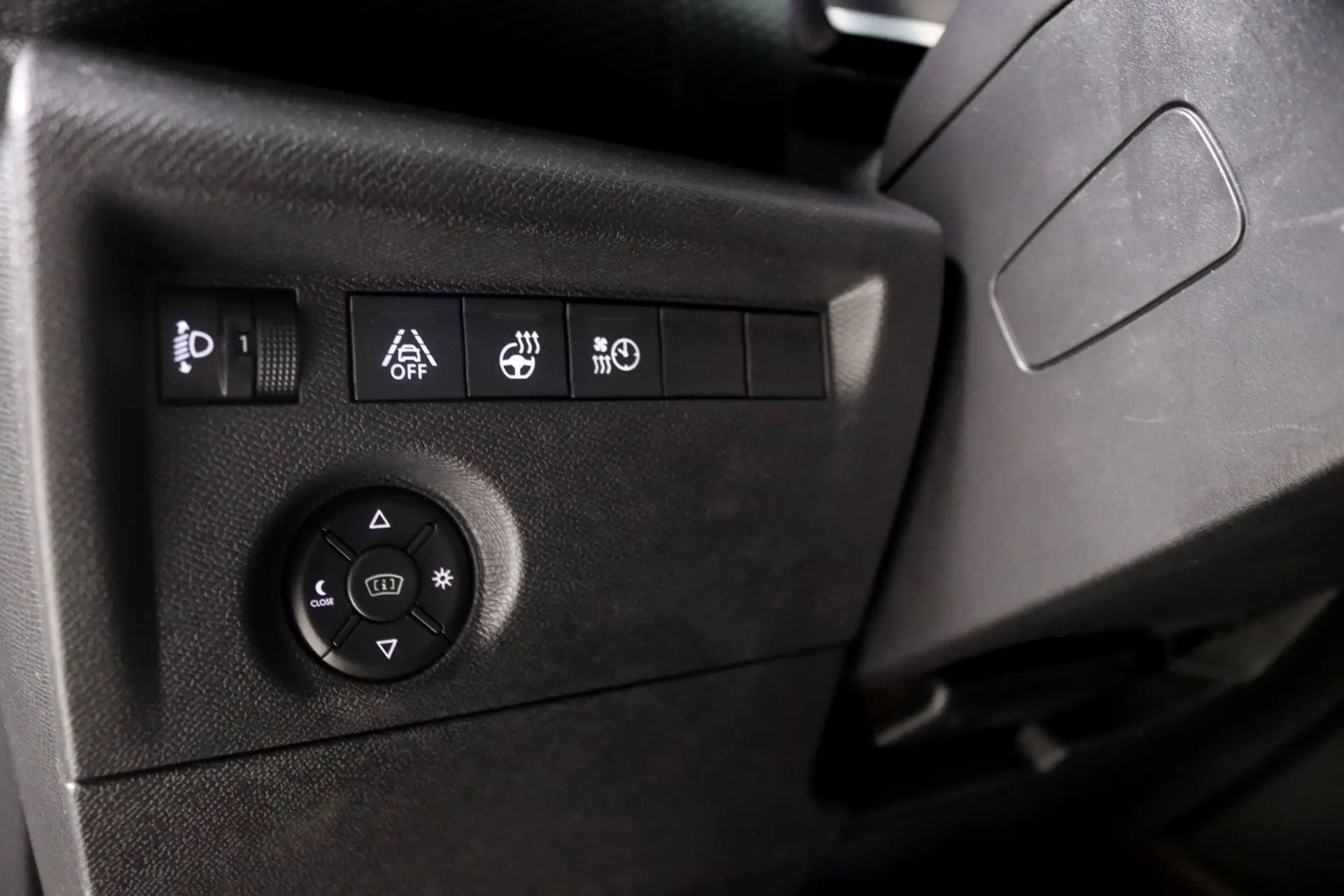 Citroen e-C4 50 kWh Shine 17