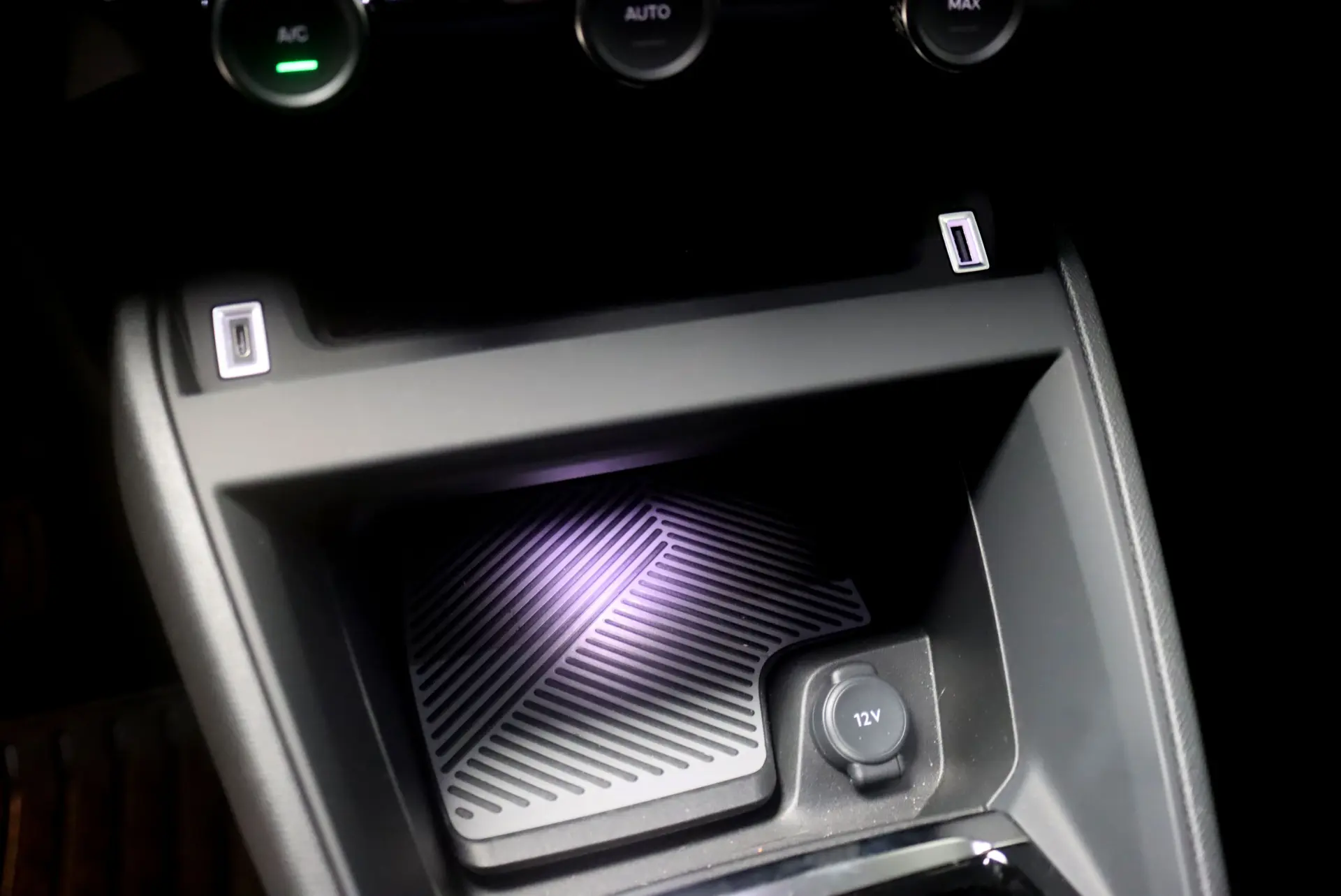 Citroen e-C4 X 50 kWh Shine 20