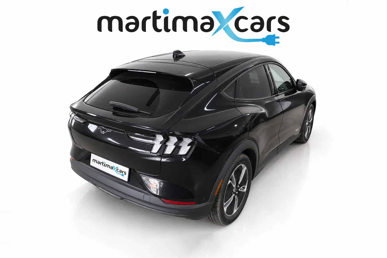 Ford Mustang Mach-E 75.7 kWh Base 4