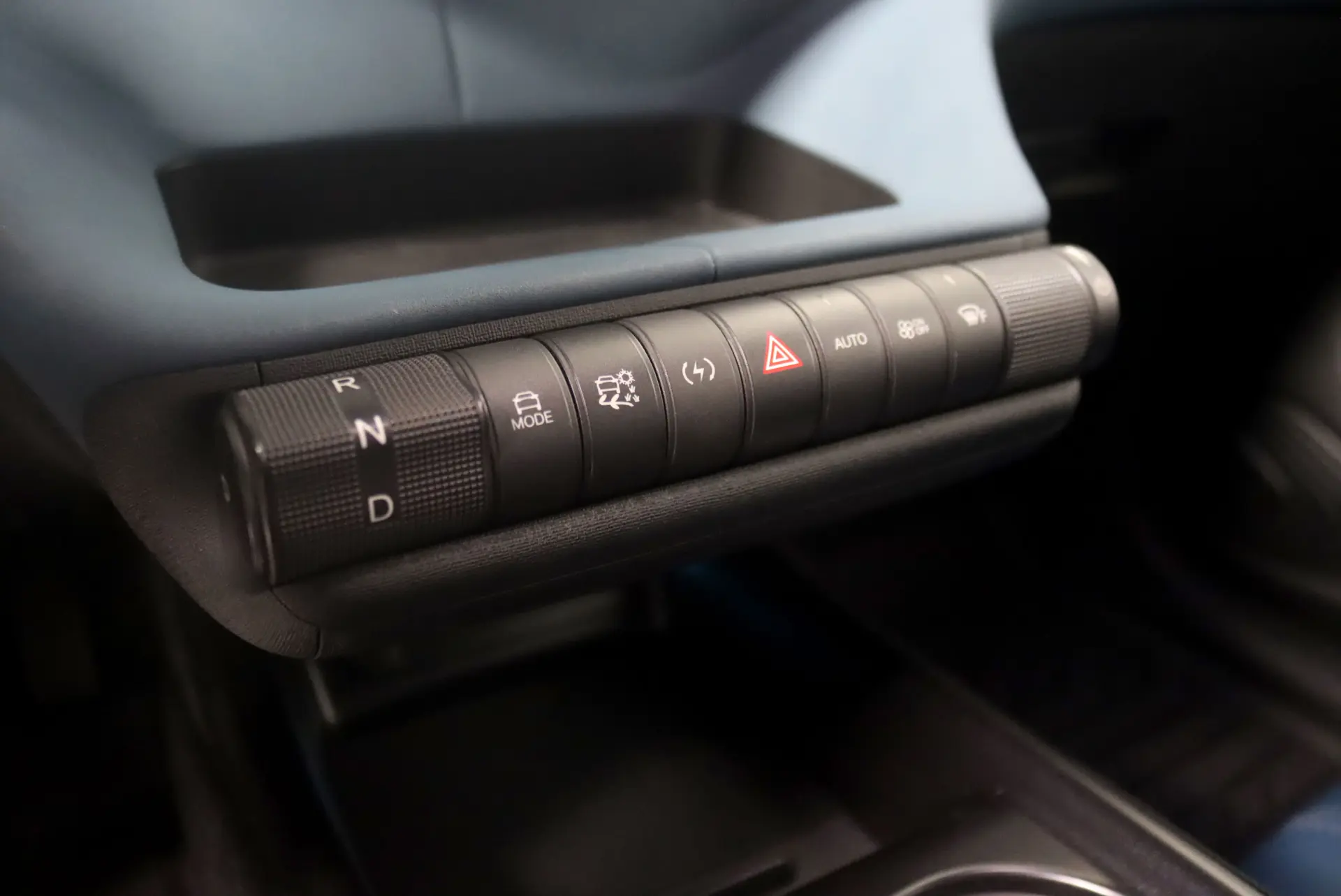 BYD Dolphin 60.4 kWh Design 21