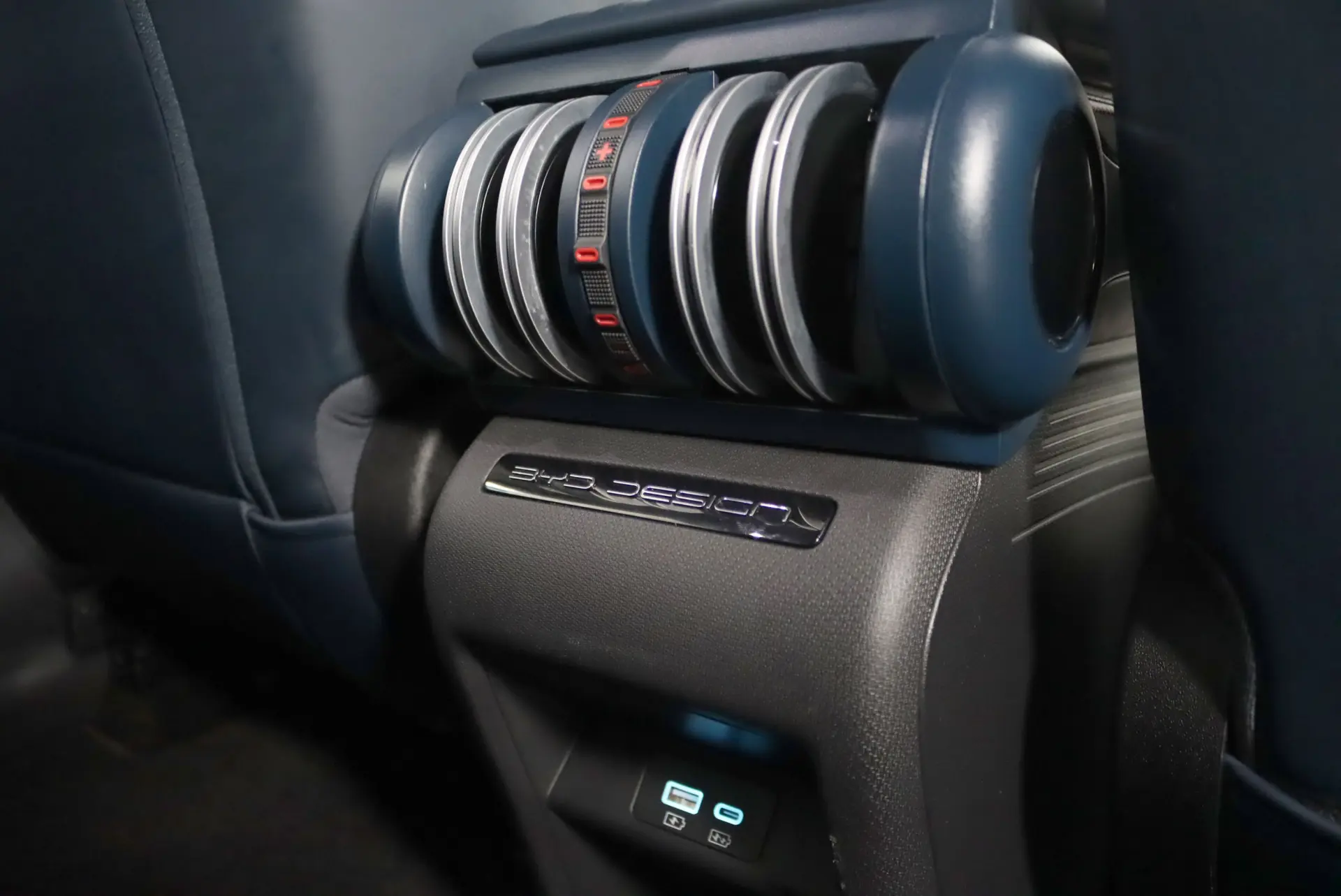 BYD Atto 3 60.48 kWh Design 38