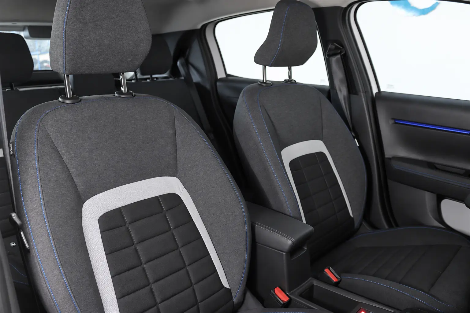 Citroen e-C3 PLUS 11