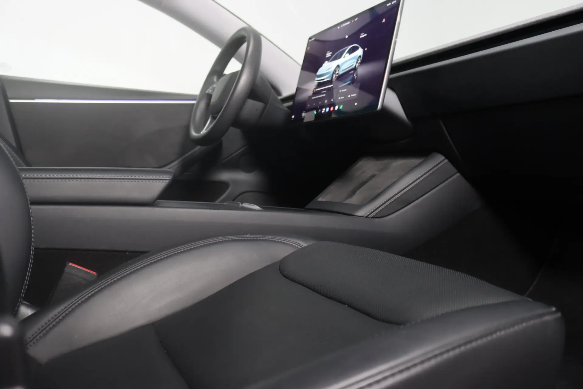 Tesla Model 3 Long Range AWD Dual Motor 14