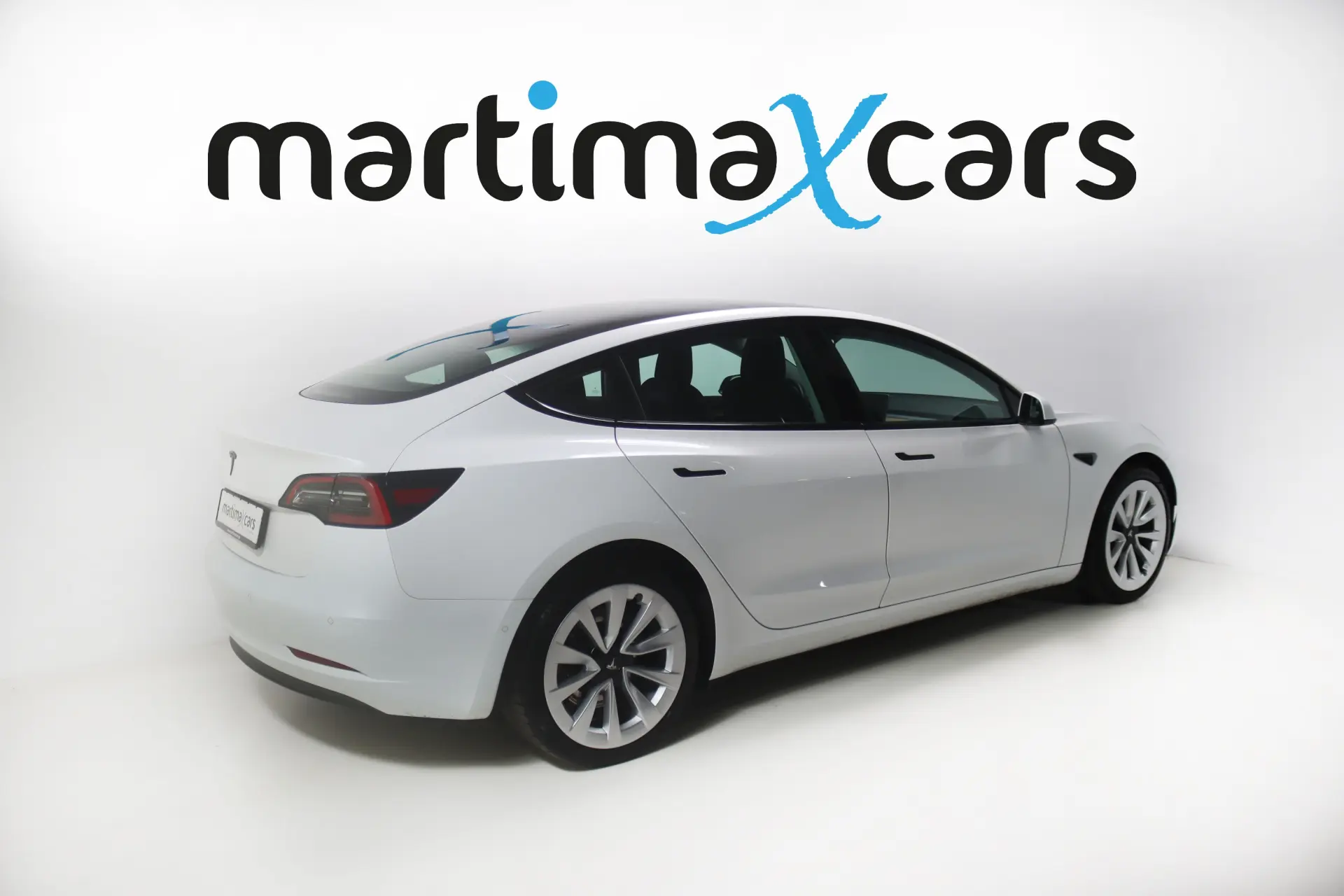 Tesla Model 3 Standard Range Plus RWD 5