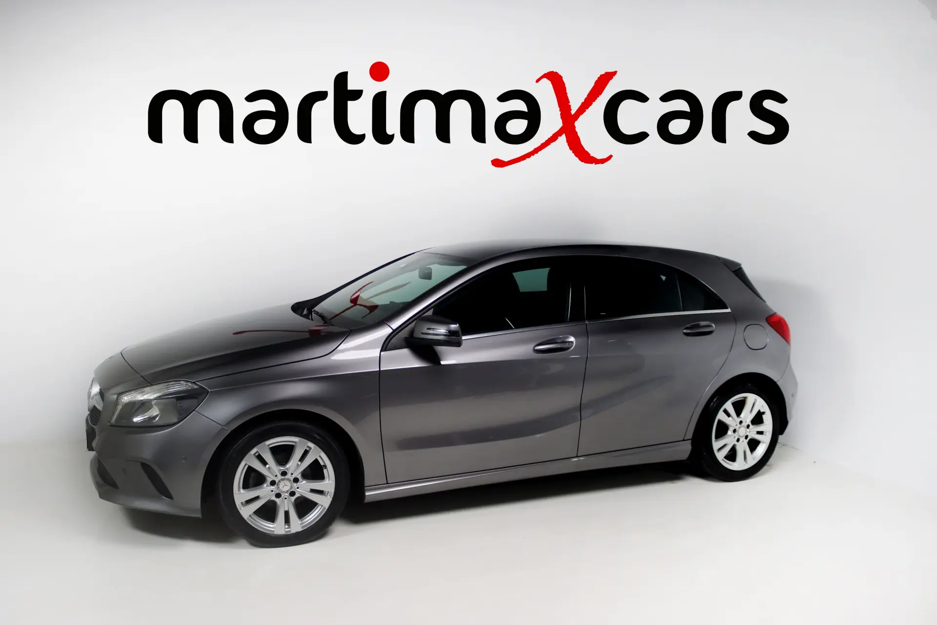 Mercedes-Benz A 180 d Urban 3