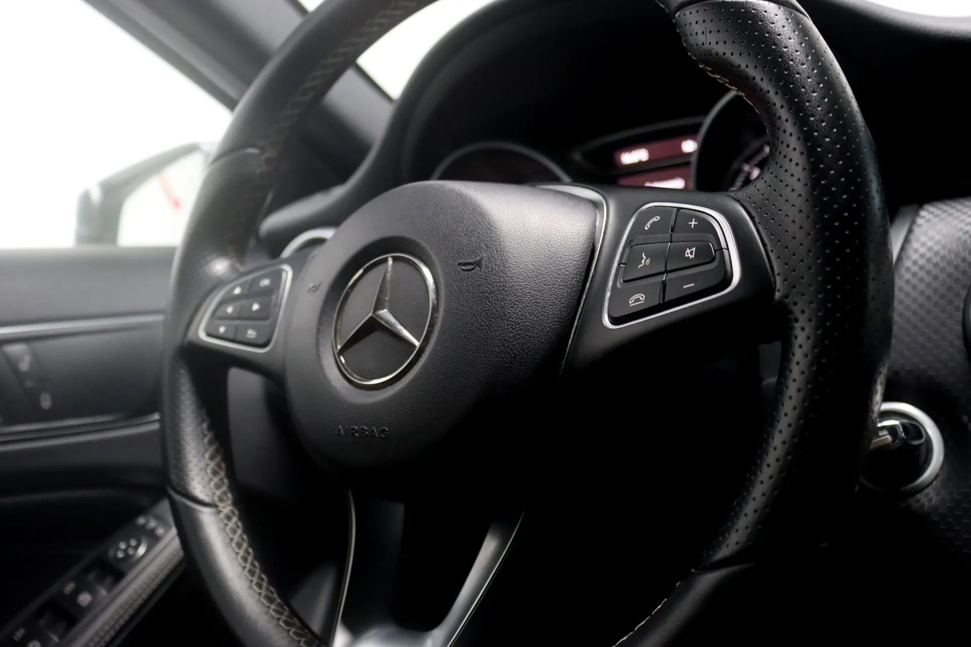 Mercedes-Benz A 180 d Urban 22