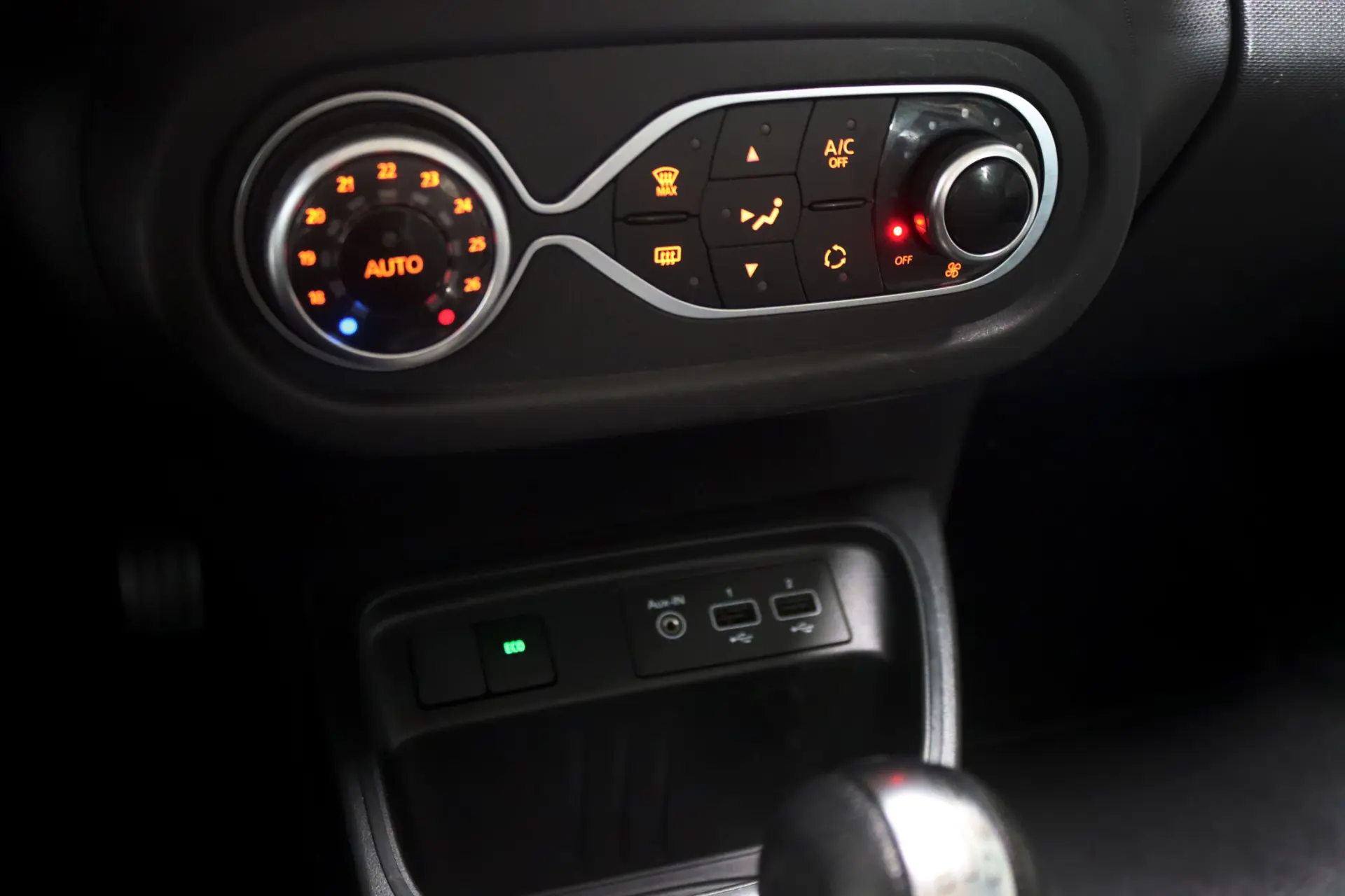 Renault Twingo E-Tech 27.5 kWh Evolution Autonomia Urbana 18