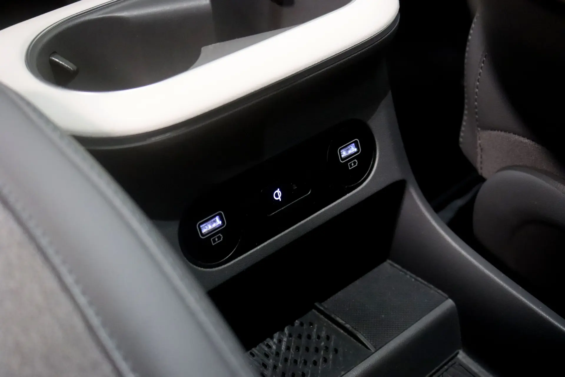 Hyundai Ioniq 5 72,6 kWh 4WD Techniq 17