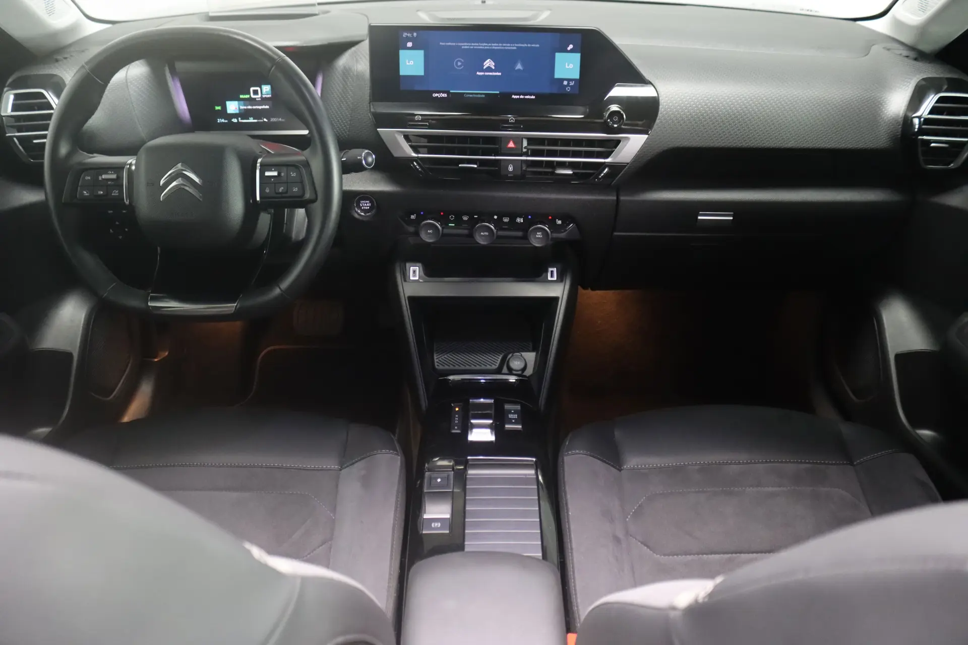 Citroen e-C4 50 kWh Shine 32