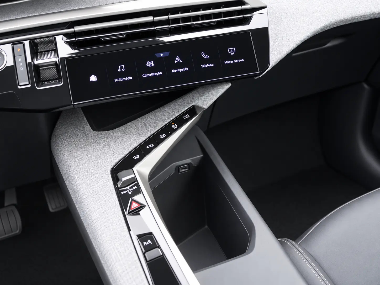 Peugeot E-3008 73 kWh Allure 16