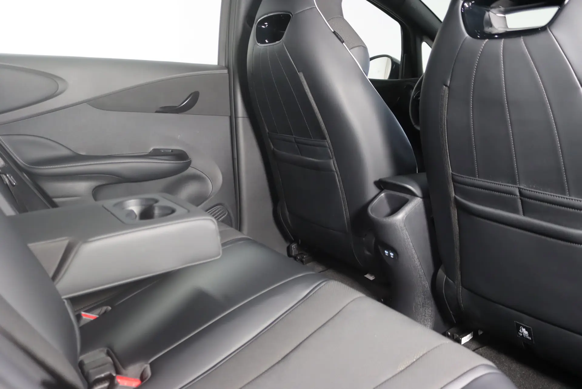 BYD Dolphin 60.4 kWh Comfort 22
