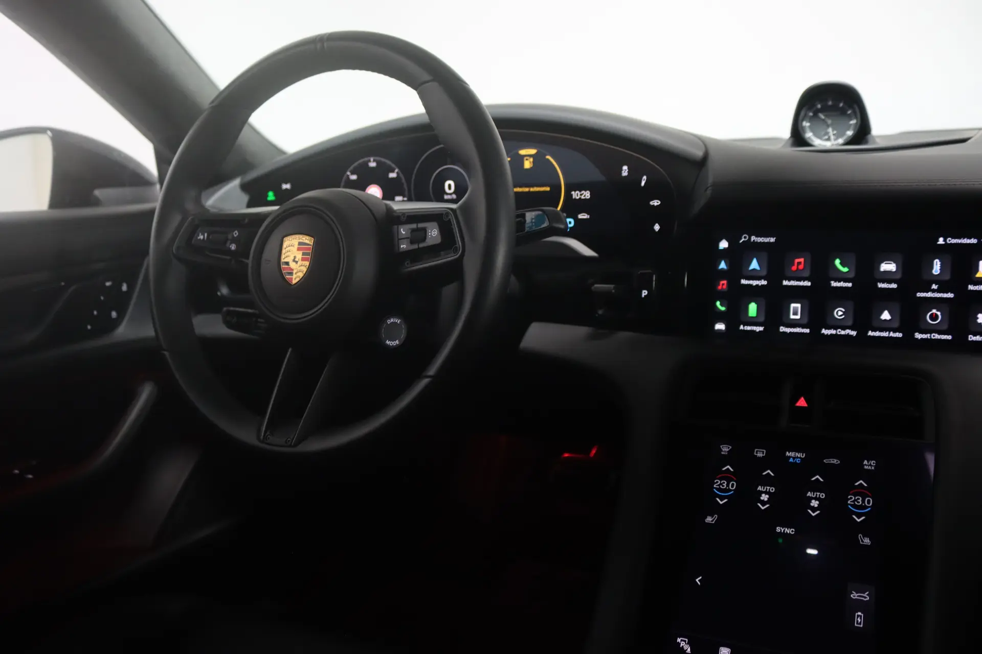 Porsche Taycan GTS 31