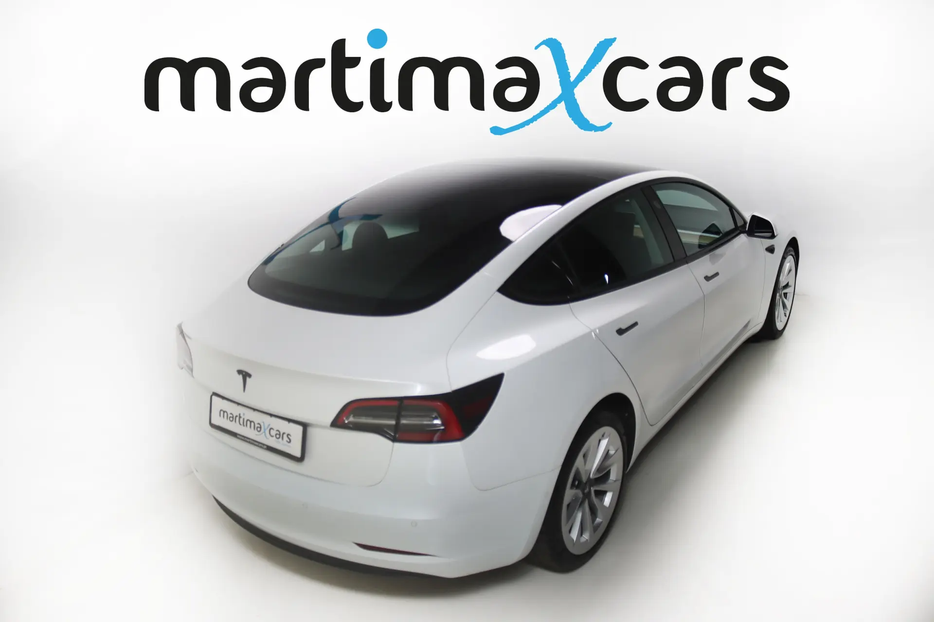 Tesla Model 3 Standard Range Plus RWD 6