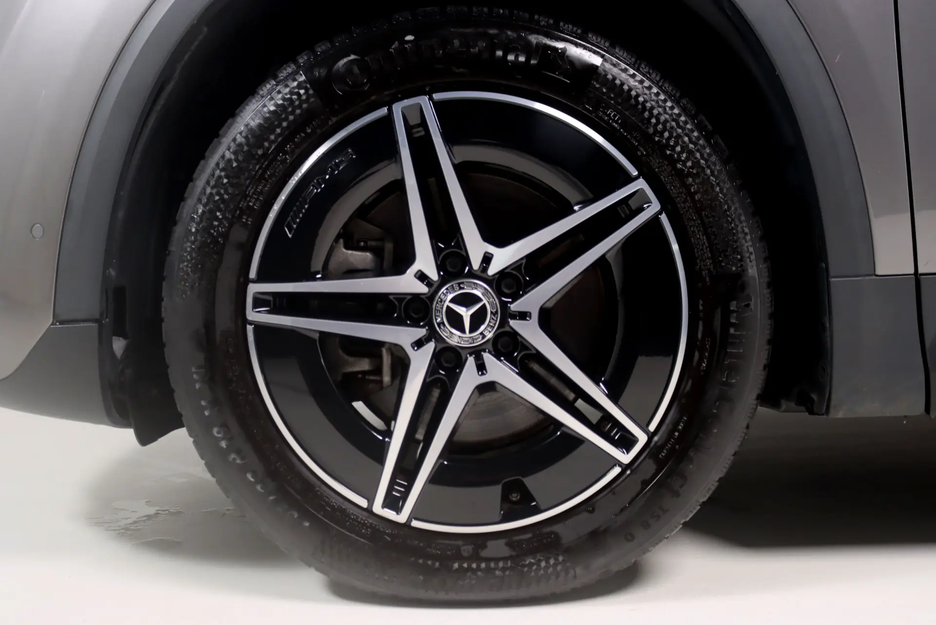 Mercedes-Benz EQA 250 AMG Line 20