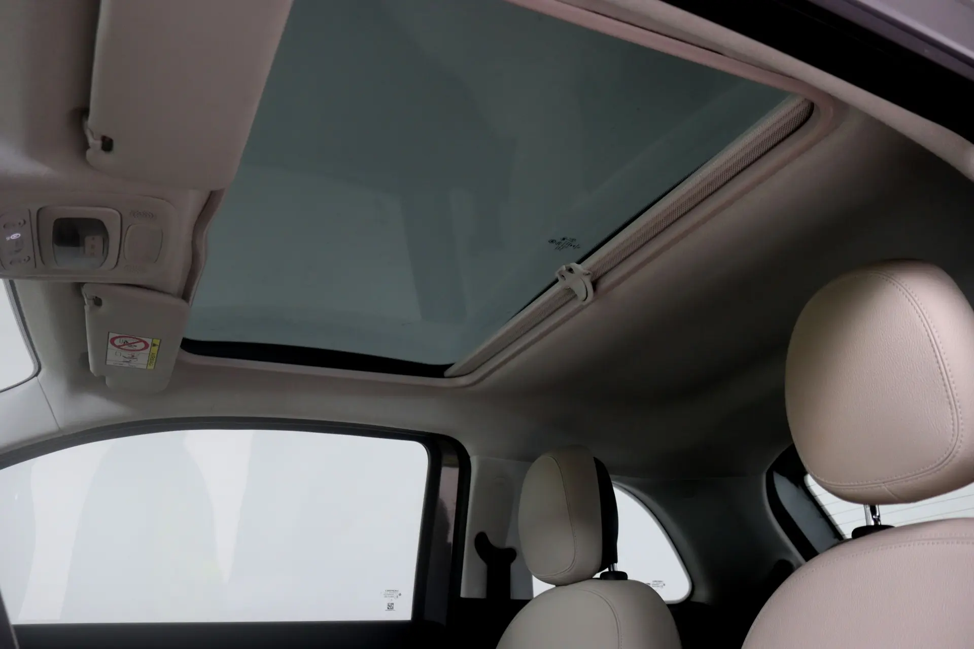 Fiat 500e La Prima 12