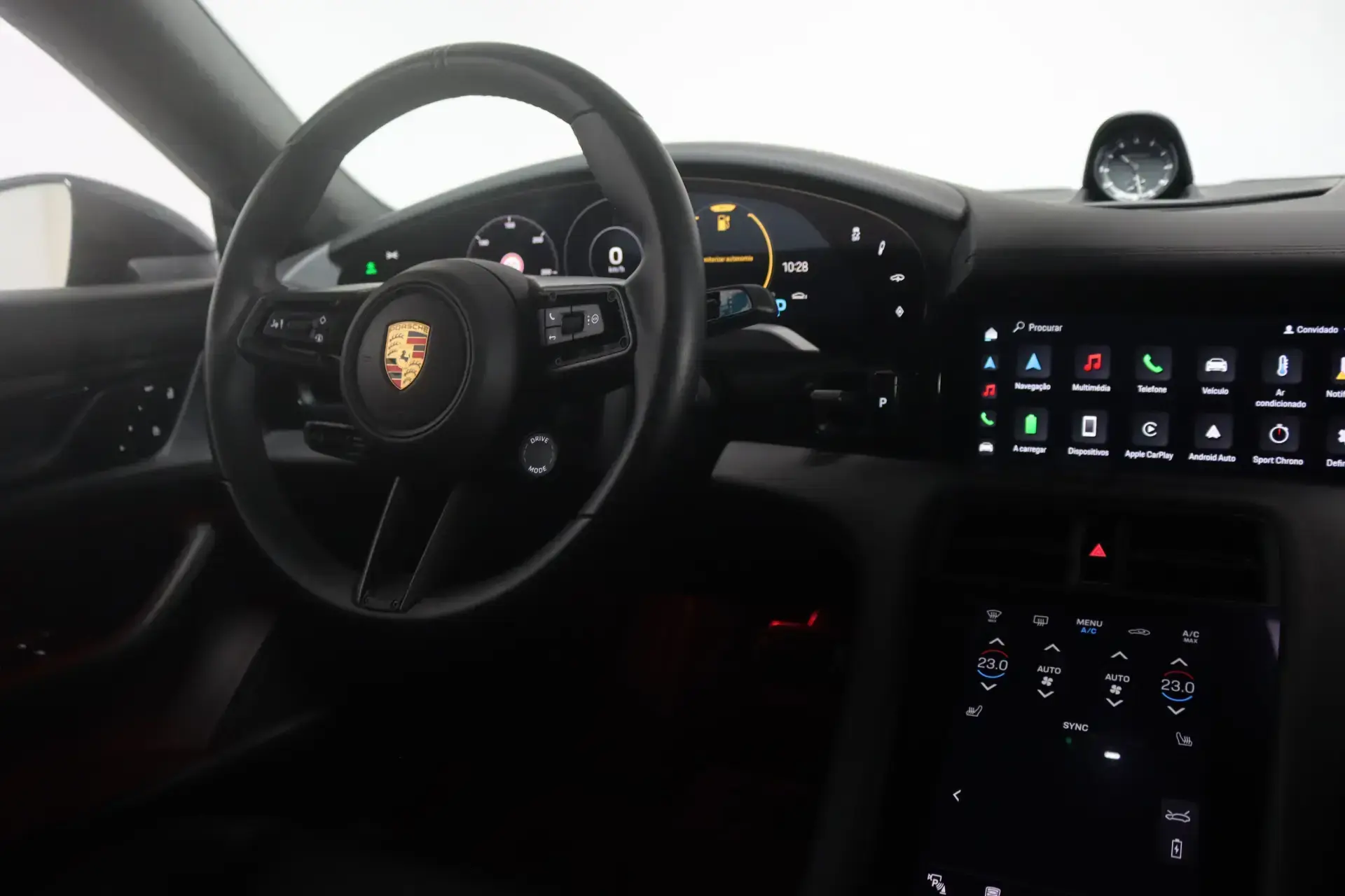 Porsche Taycan GTS 31