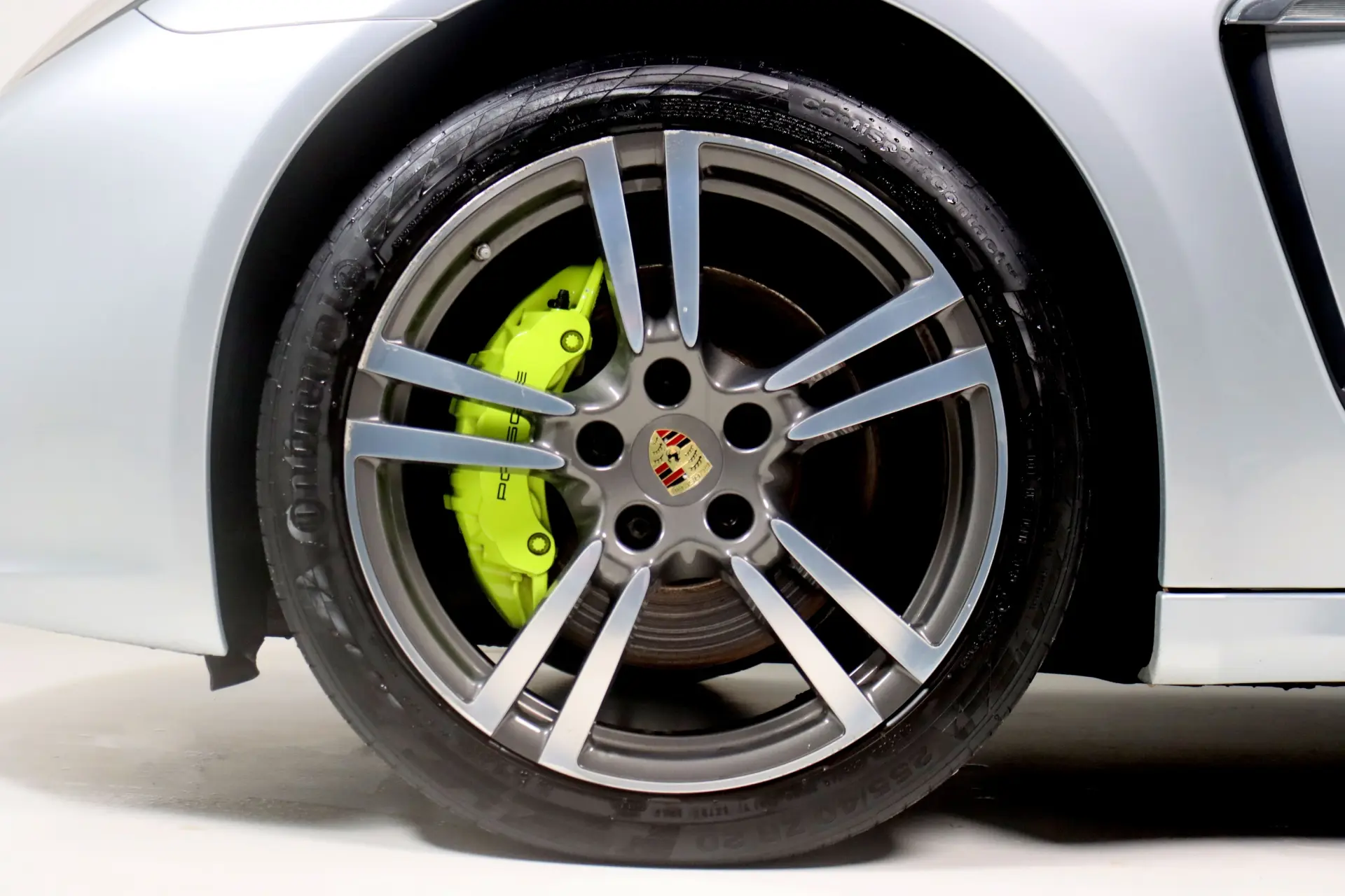Porsche Panamera S Hybrid 5