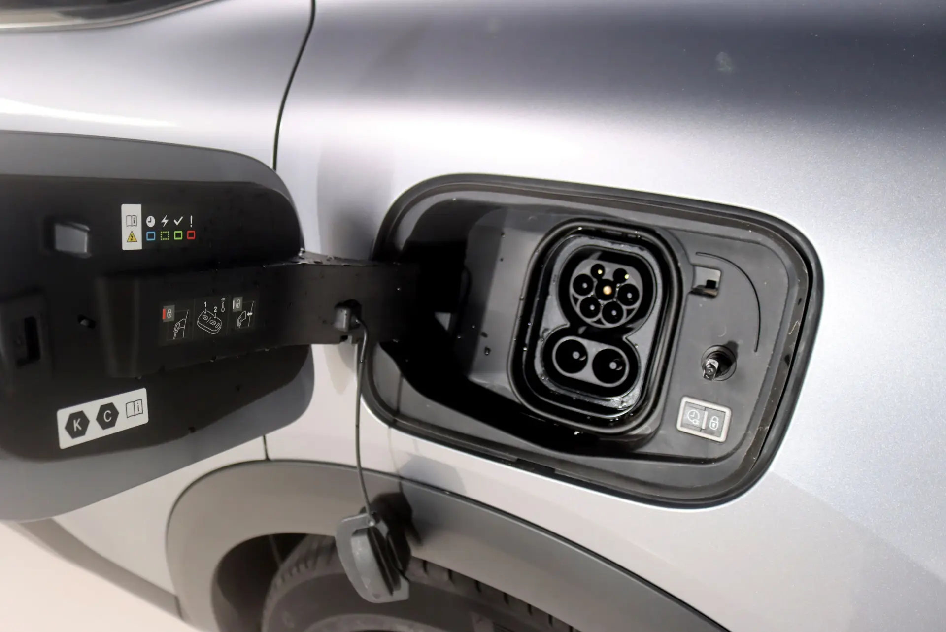 Citroen e-C4 X 50 kWh Shine 11