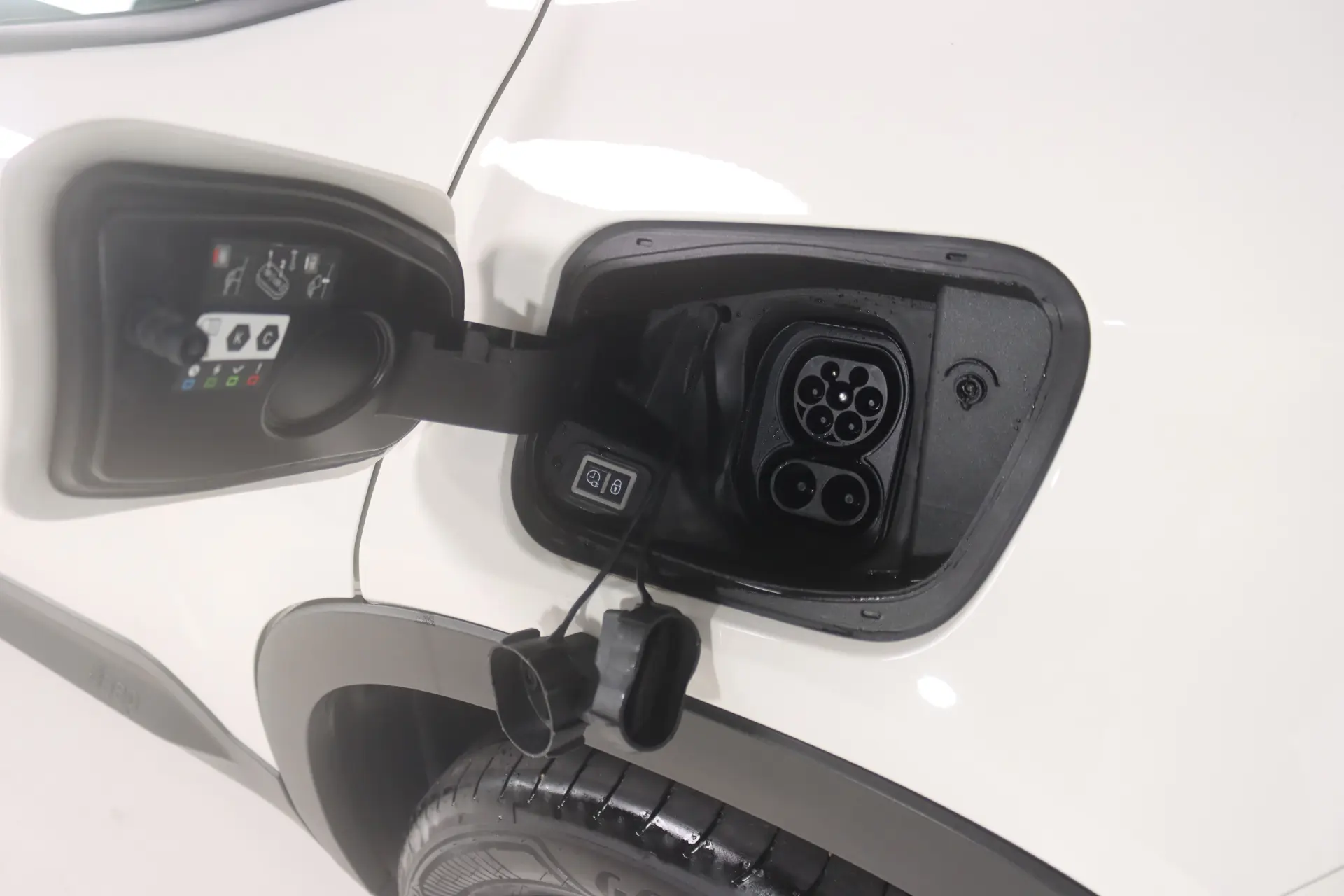 Jeep Avenger 54 kWh Altitude 28