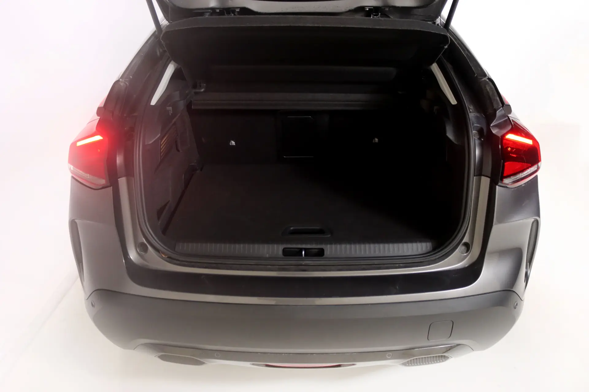 Citroen e-C4 50 kWh Shine 36