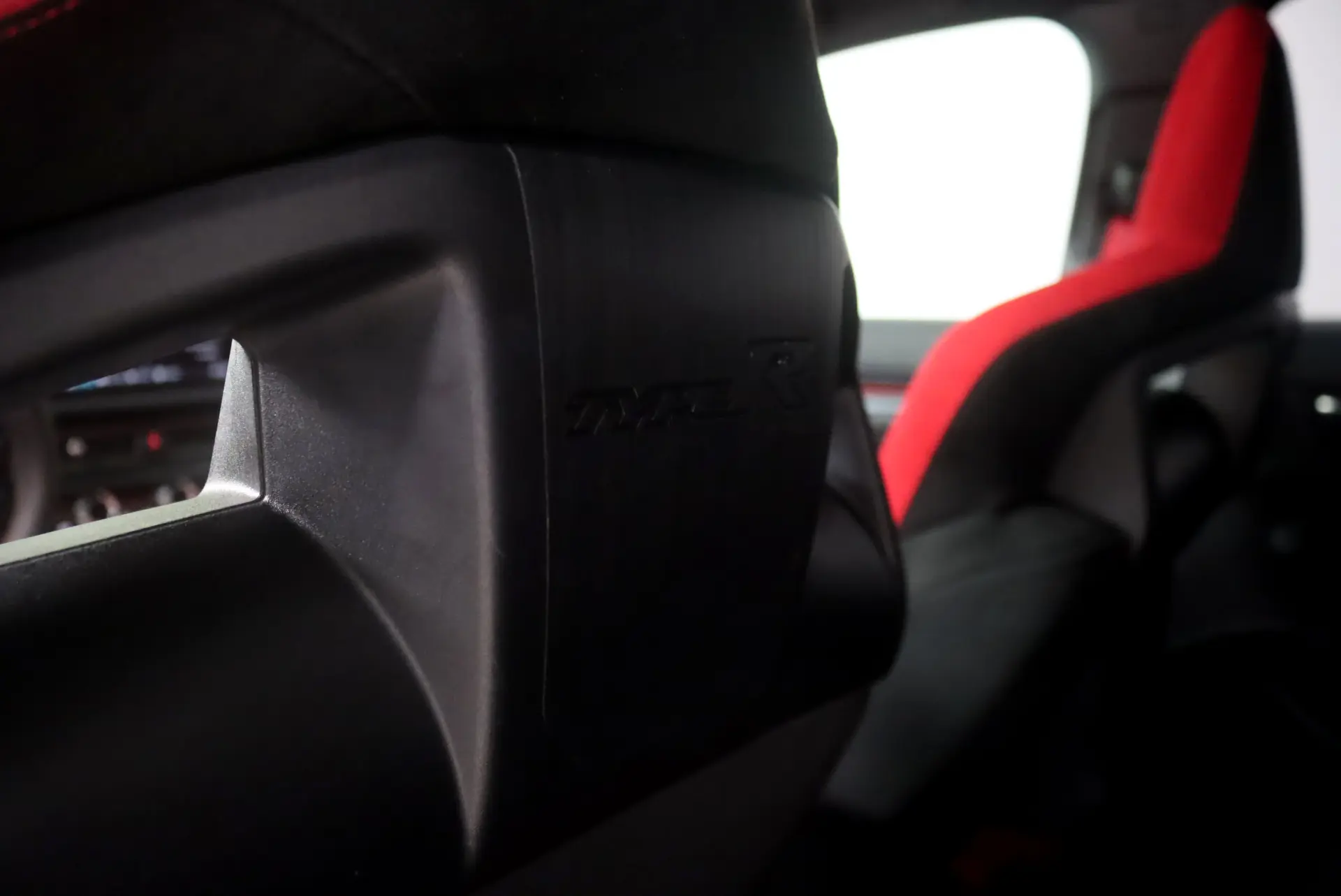 Honda Civic 2.0 i-VTEC Type-R 23