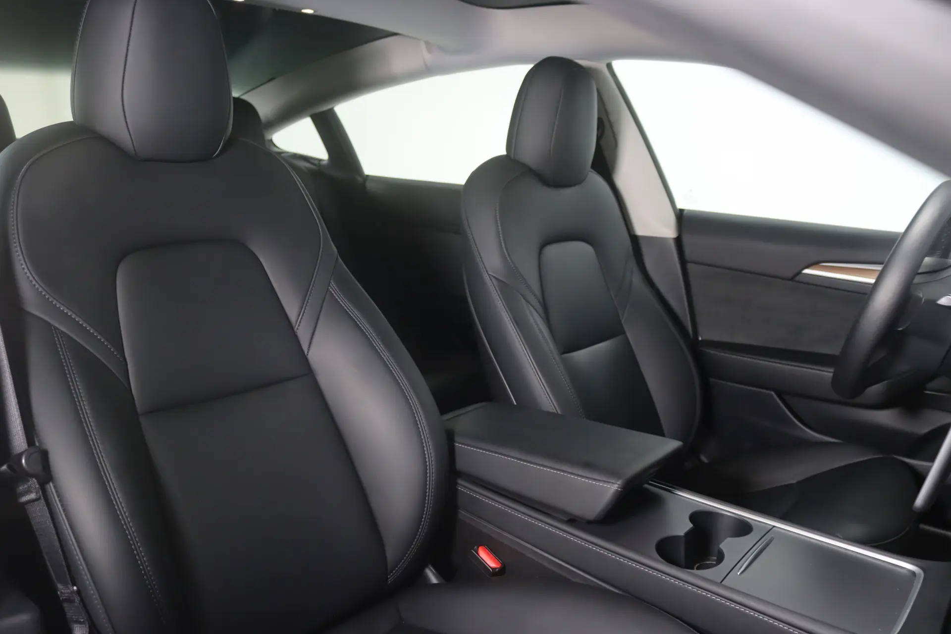 Tesla Model 3 Standard Range Plus RWD 17