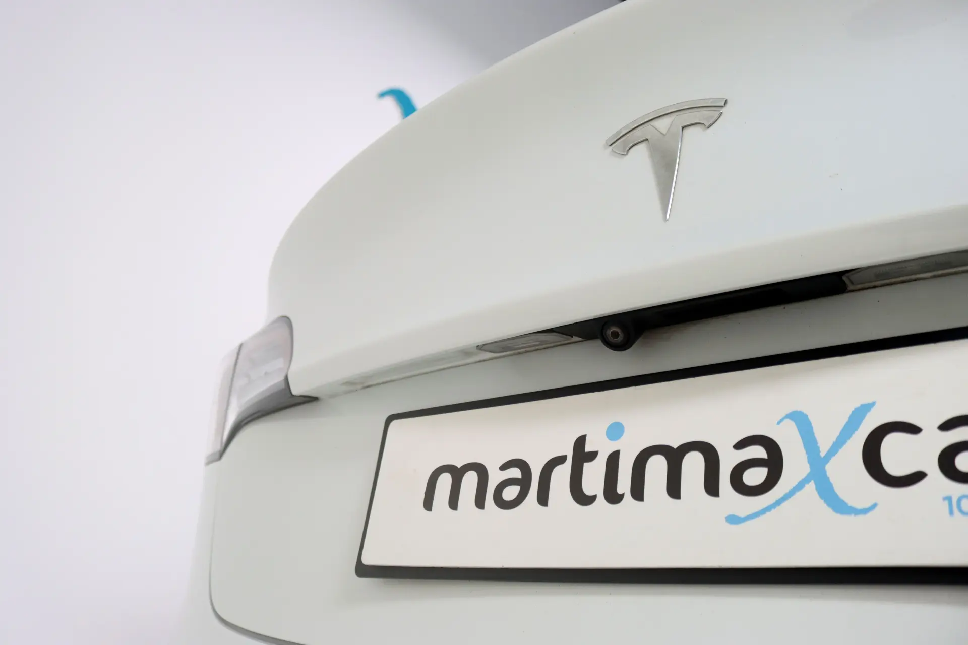 Tesla Model 3 Long-Range Dual Motor AWD 7