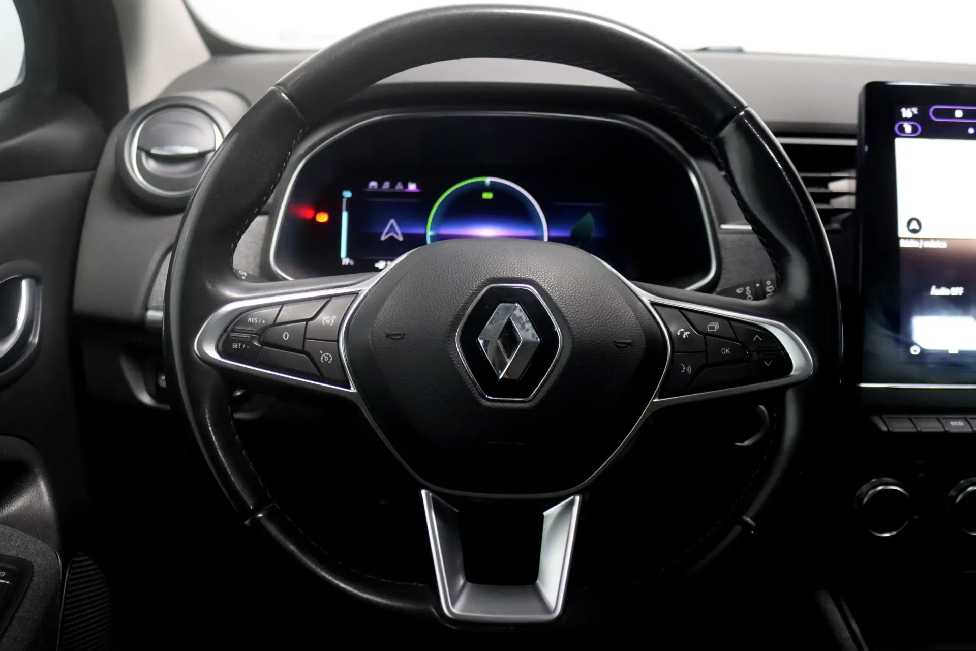 Renault Zoe (c/ Bateria) Z.E. 50 INTENS 21