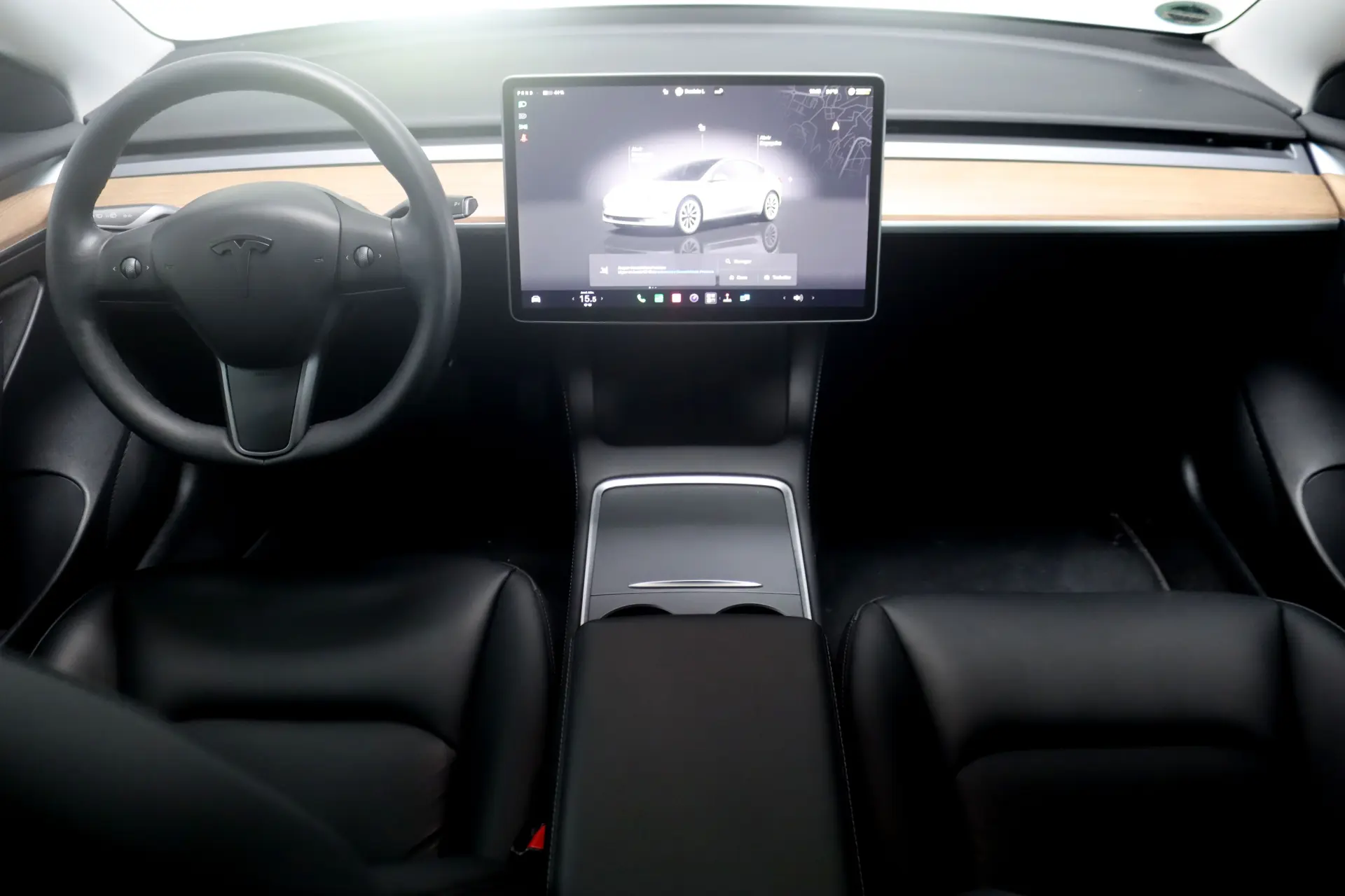 Tesla Model 3 Standard Range Plus RWD 23