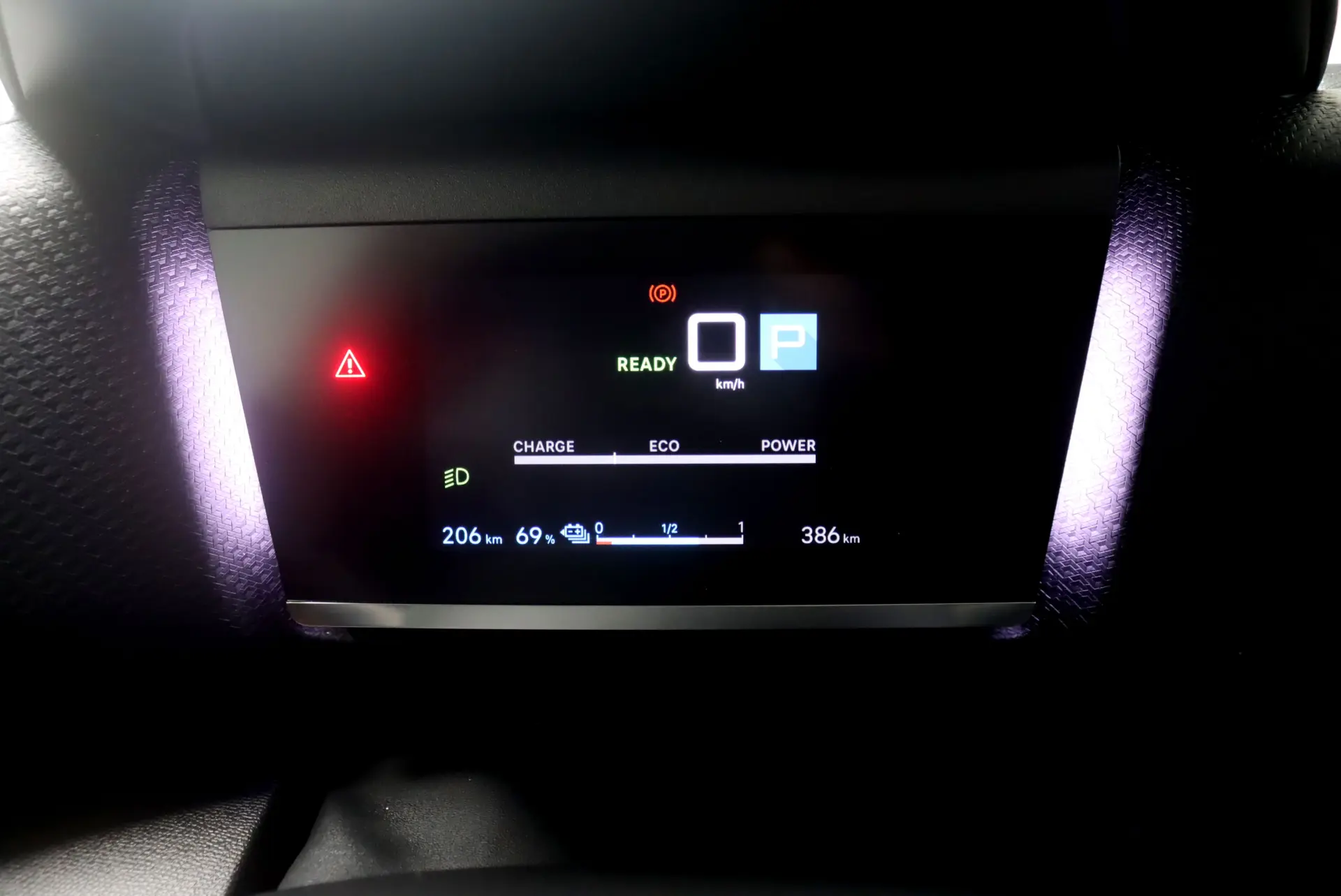 Citroen e-C4 X 50 kWh Shine 25