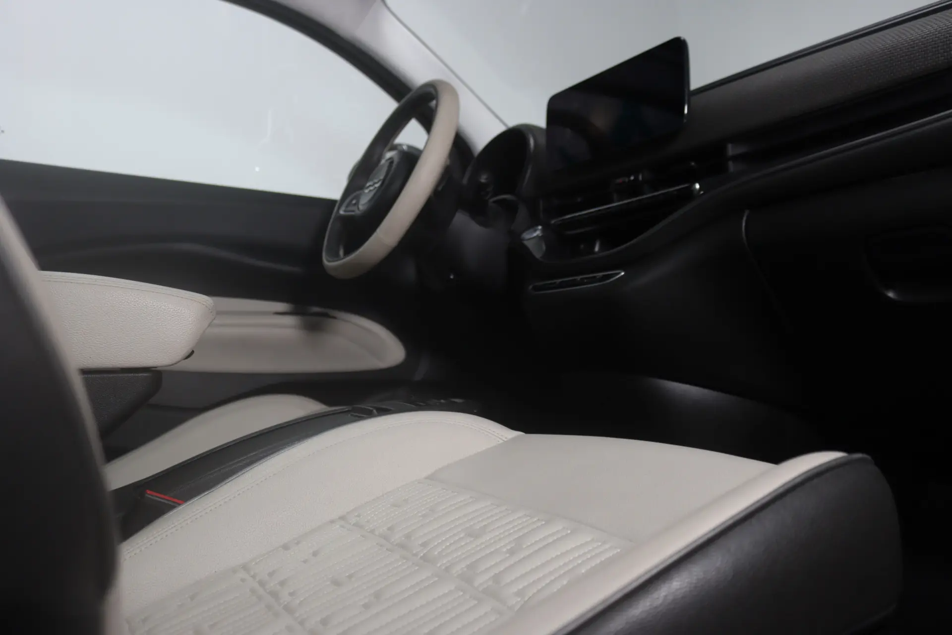 Fiat 500e La Prima 21