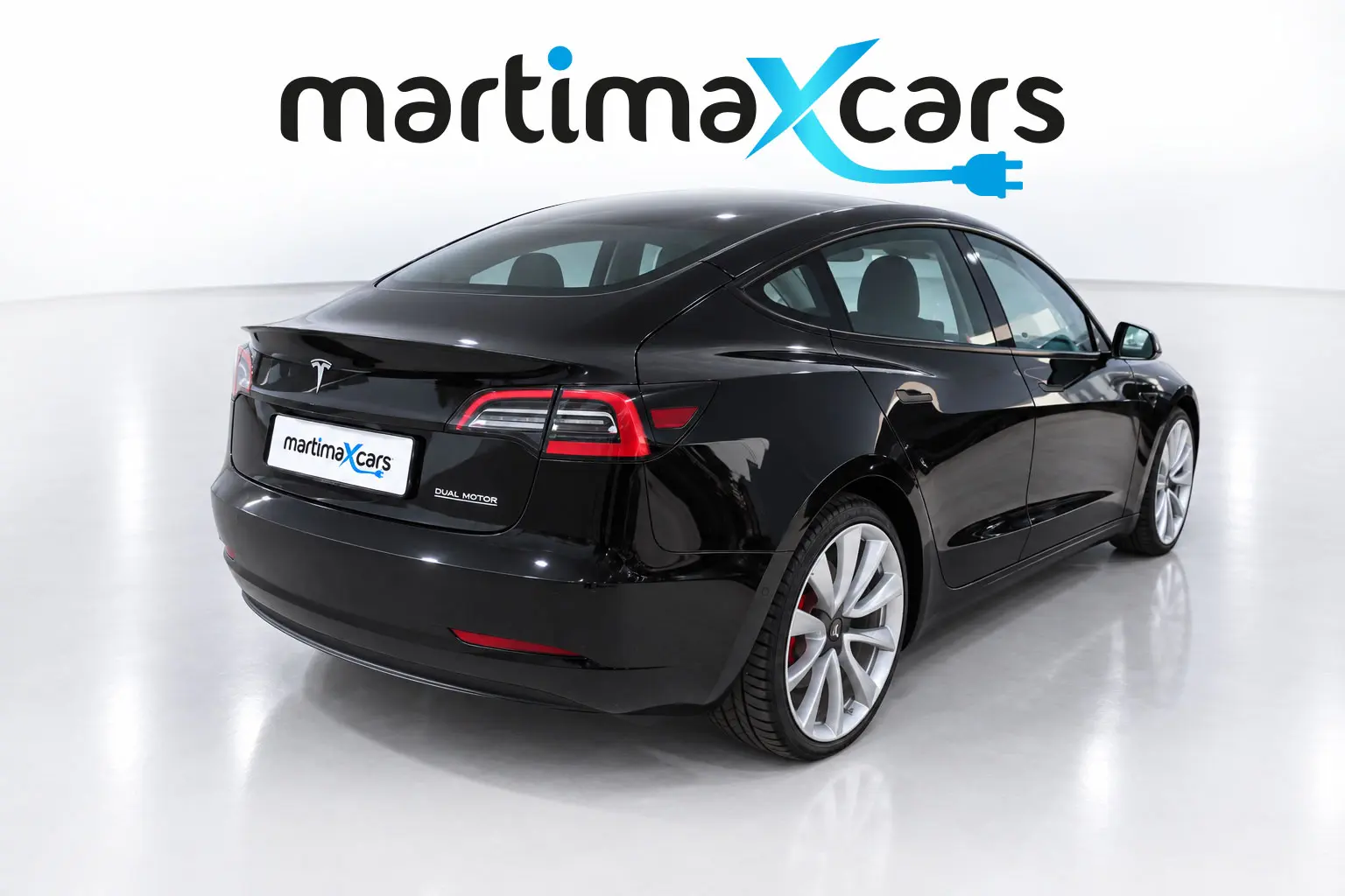 Tesla Model 3 Long Range AWD Dual Motor Performance 4