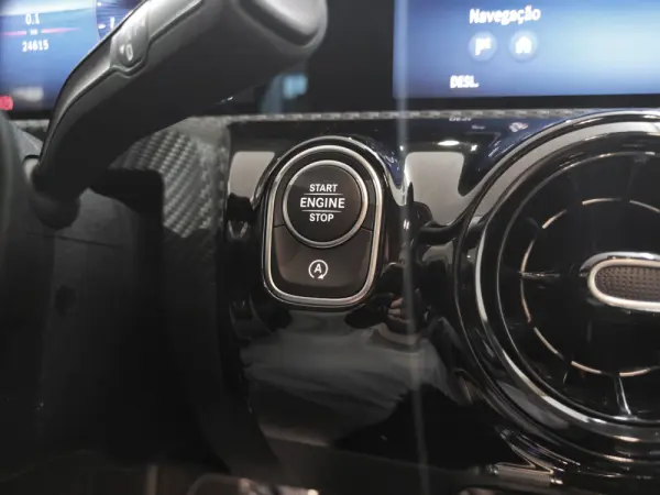 Mercedes-Benz A 200 Standard 18