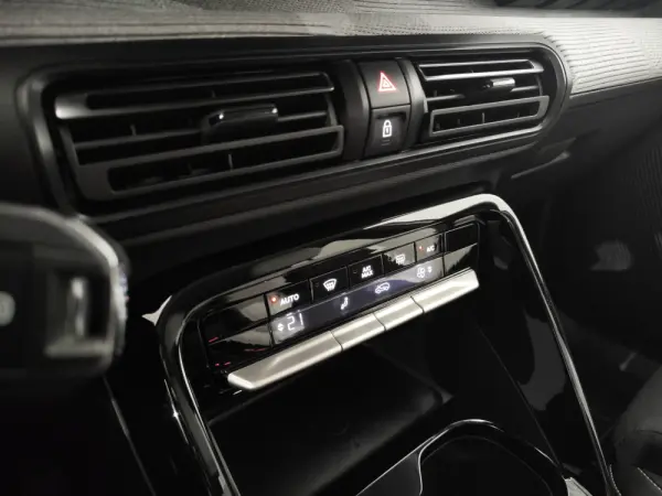 Citroen e-C3 44 kWh Autonomia Conforto Max 15