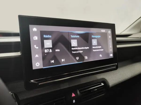 Citroen e-C3 44 kWh Autonomia Conforto Max 18