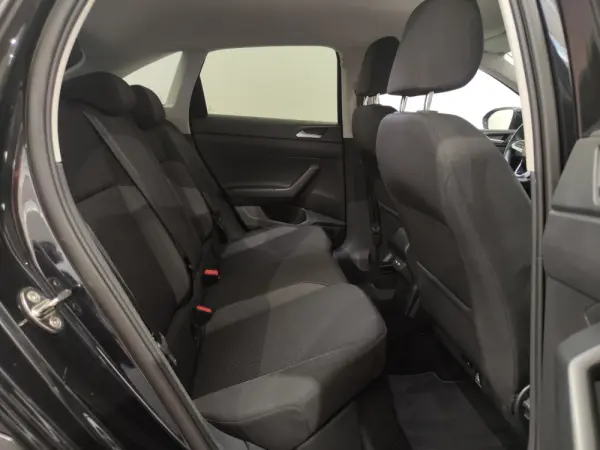 Volkswagen Taigo 1.0 TSI Urban DSG 27