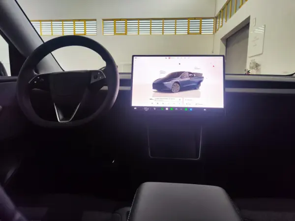 Tesla Model Y Tração Traseira 10