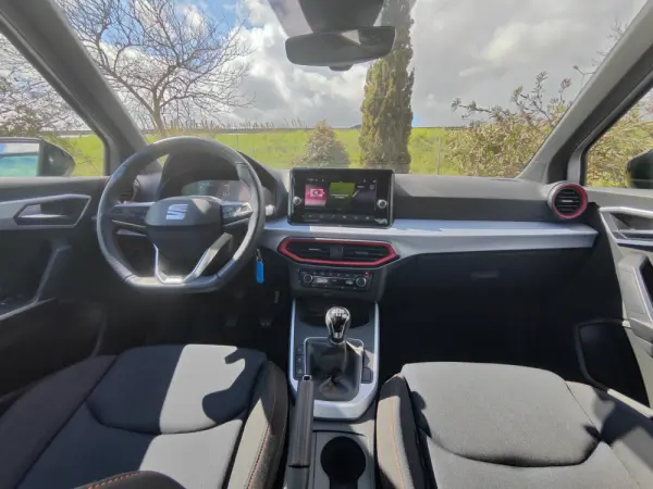 SEAT Arona 1.0 TSI FR 12