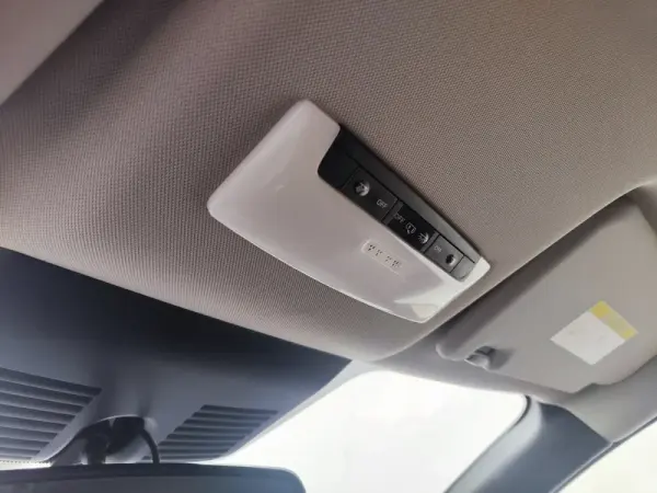 Nissan Leaf N-Connecta 22