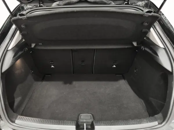 Mercedes-Benz A 200 Standard 23